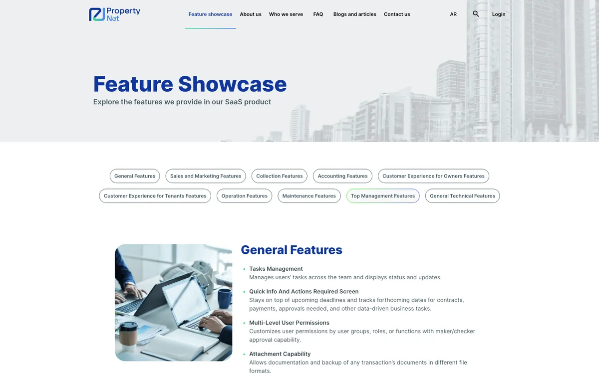 PropertyNet feature showcase: the feature category tabs and the general features list